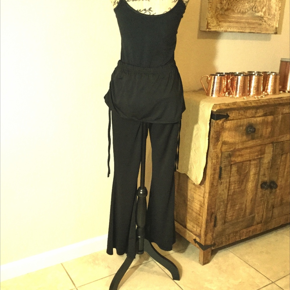 Black Flared Skirted Yoga Pants M